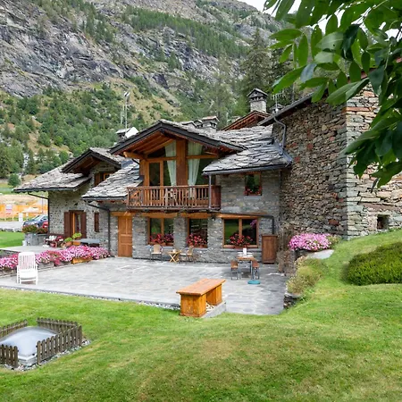 Chalet Chez Les Roset By Interhome Chalet